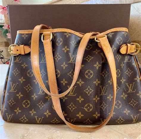 louis vuitton pre owned purses.